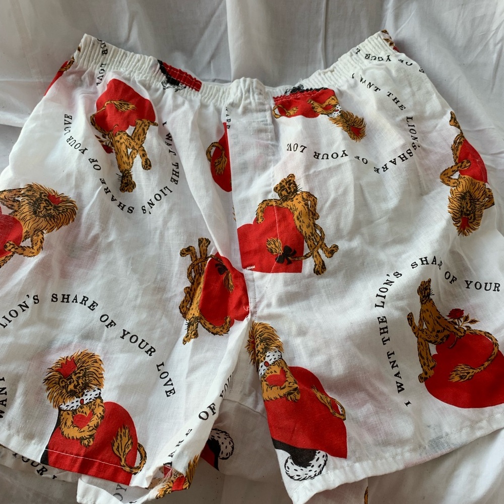 👀BUNDLE😍SAVE🥳
 Boxer Shorts with Red & Gold Lion Print VINTAGE